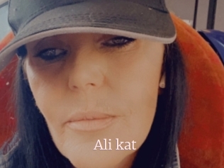 Ali_kat