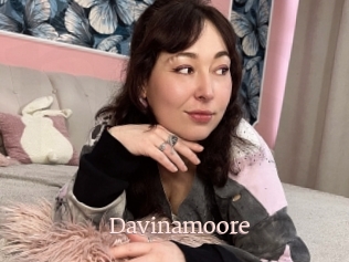 Davinamoore