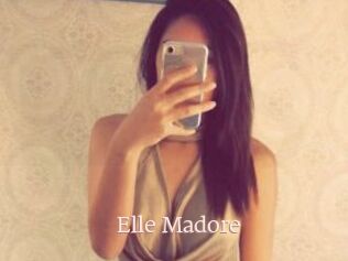 Elle_Madore