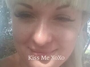 Kiss_Me_XoXo