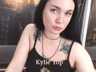 Kylie_Top