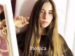 Monica_