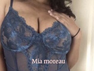 Mia_moreau