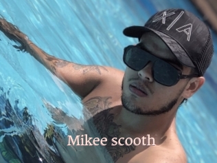 Mikee_scooth