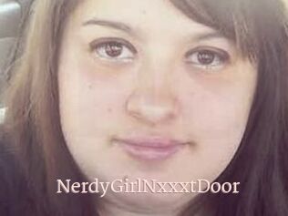 NerdyGirlNxxxtDoor