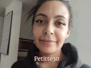 Petitte30