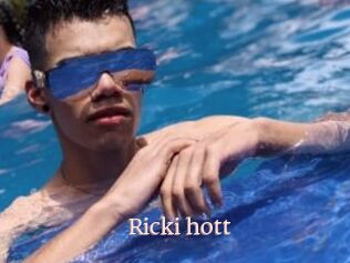 Ricki_hott