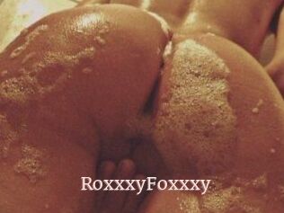 RoxxxyFoxxxy