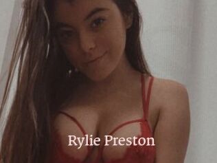 Rylie_Preston