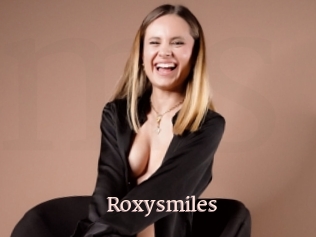 Roxysmiles