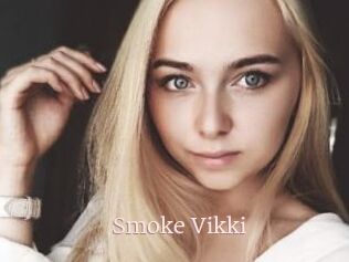 Smoke_Vikki