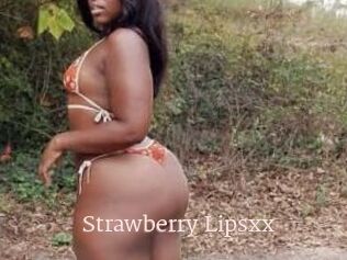 Strawberry_Lipsxx