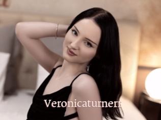 Veronicaturnerr