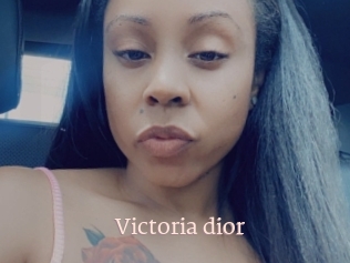 Victoria_dior